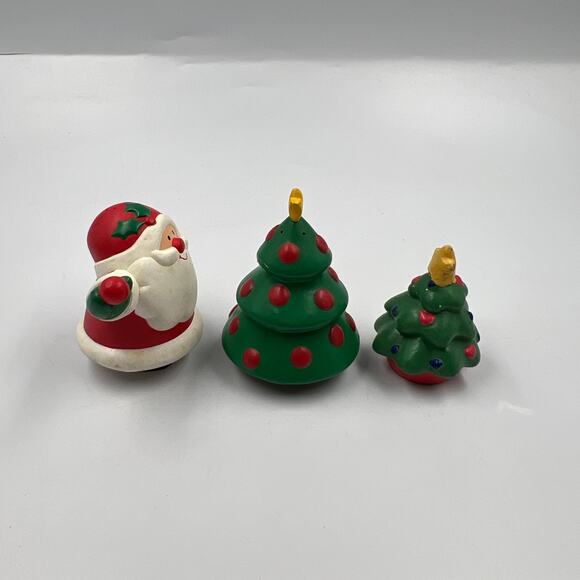 Vintage Set Christmas Salt Pepper Shakers Santa Claus Christmas Tree STAINED - Picture 8 of 10